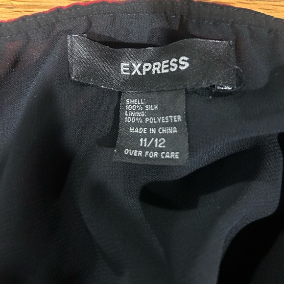 ❤️🖤💯 %silk express blouse - Picture 6 of 6